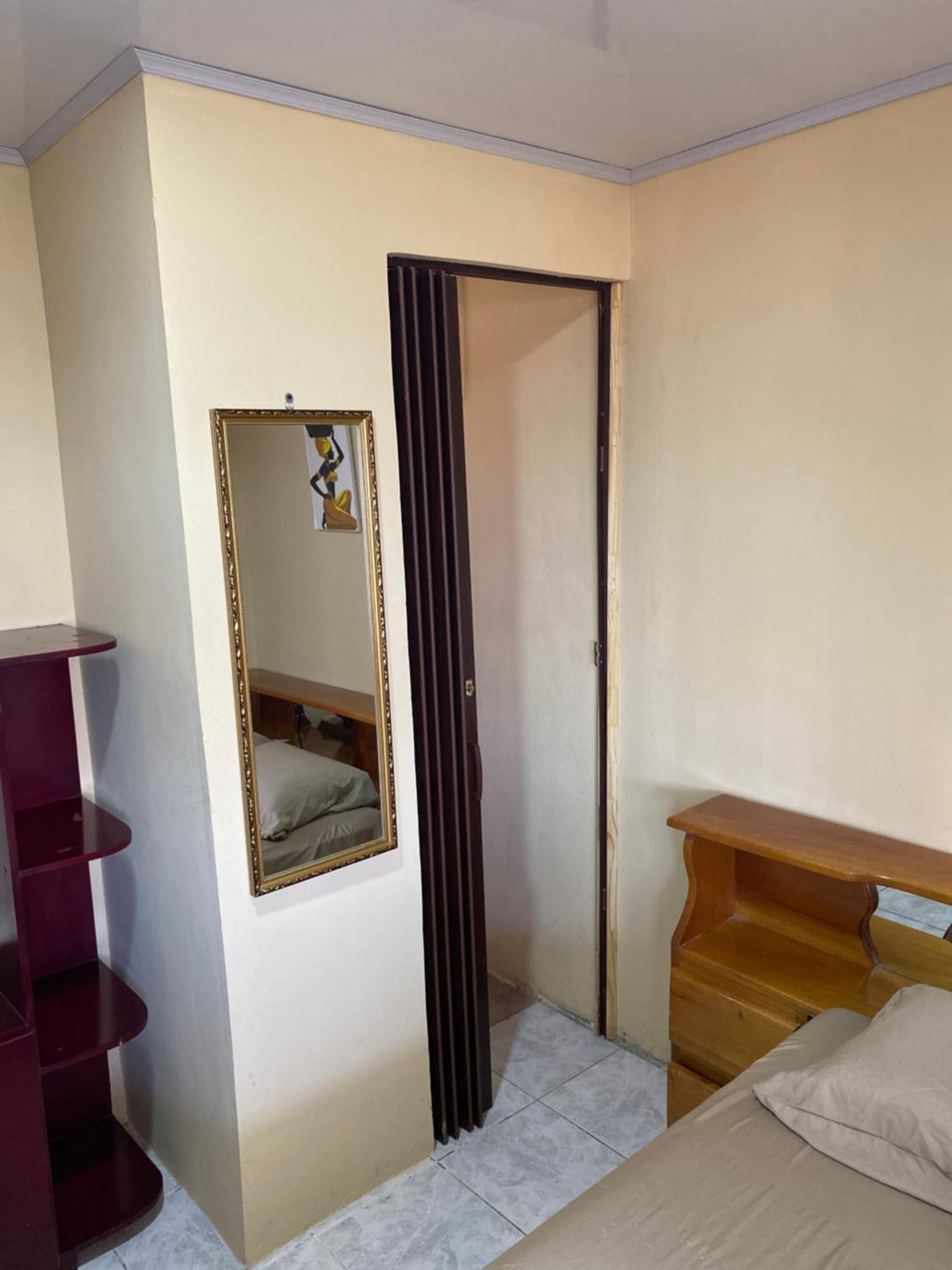 Hostel Casa Marina プエルト・リモン エクステリア 写真